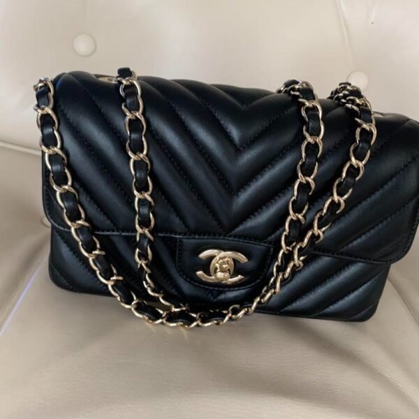 CHANEL 샤넬 마트라세 미니 체인 숄더